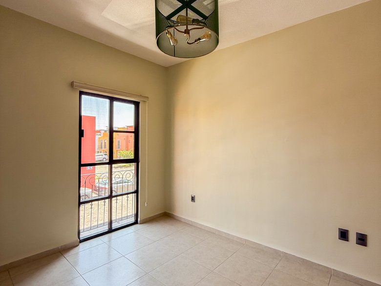 Upgraded Home for Sale in Zirándaro | Renovated Kitchen & Rooftop Game Studio — 17 photos