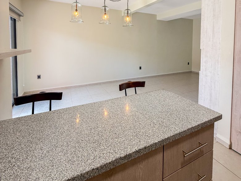 Upgraded Home for Sale in Zirándaro | Renovated Kitchen & Rooftop Game Studio — 9 photos