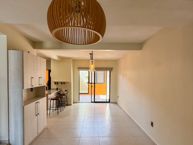 Upgraded Home for Sale in Zirándaro | Renovated Kitchen & Rooftop Game Studio — 2 photos