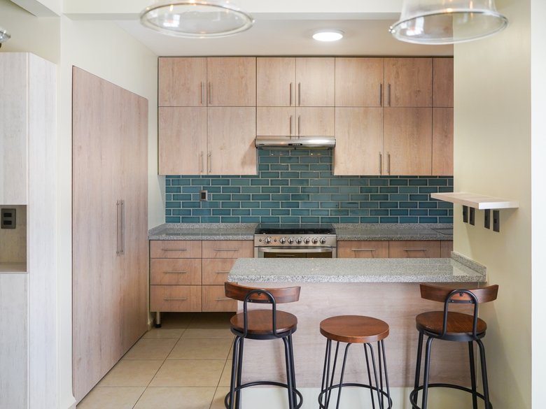 Upgraded Home for Sale in Zirándaro | Renovated Kitchen & Rooftop Game Studio — 4 photos
