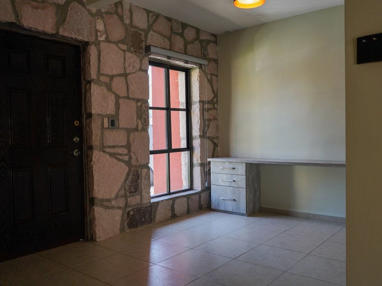 Upgraded Home for Sale in Zirándaro | Renovated Kitchen & Rooftop Game Studio — 12 photos