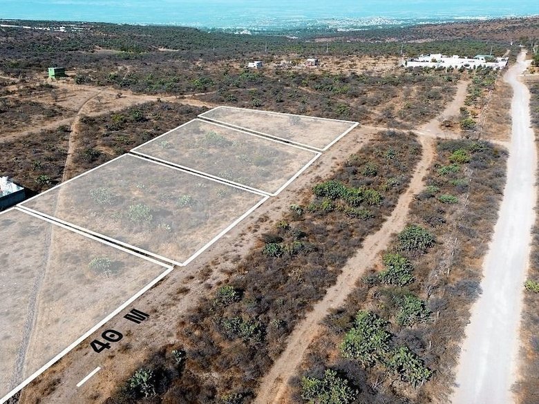 Lotes frente a Finca Luna y serena — 3 photos