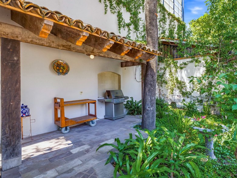 Casa Grande — 19 photos