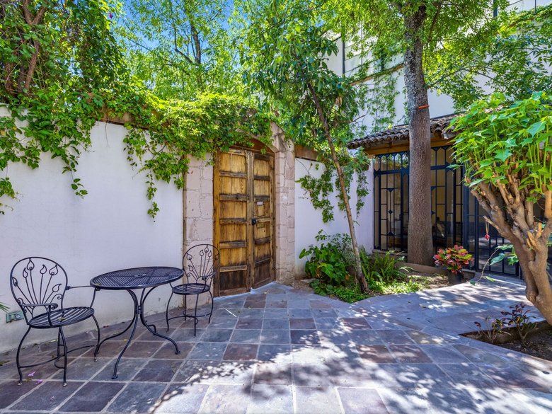 Casa Grande — 22 photos