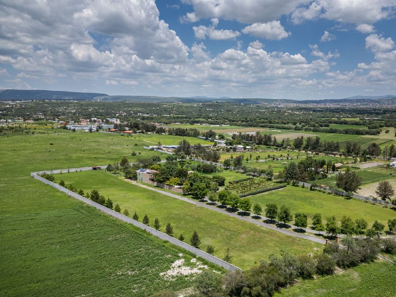 Land - Villa Los Olivos — 5 photos