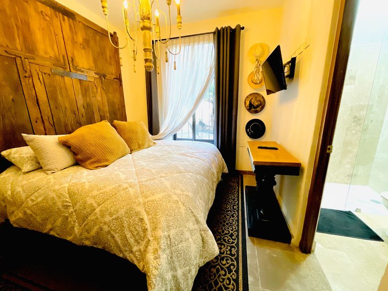 CASA FIORE — 23 photos