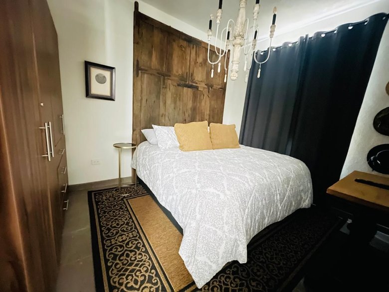 CASA FIORE — 7 photos