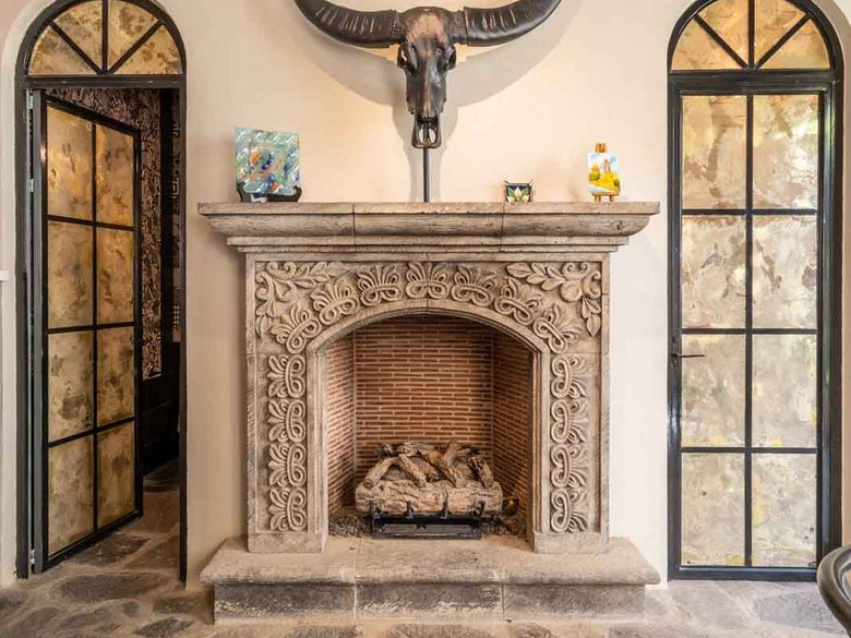 The Hidden Enclave — 9 photos