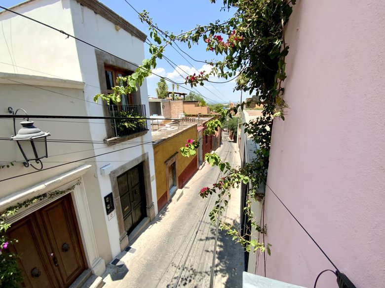 Colonial-Style Apartment for Rent in Historic San Miguel — 12 photos