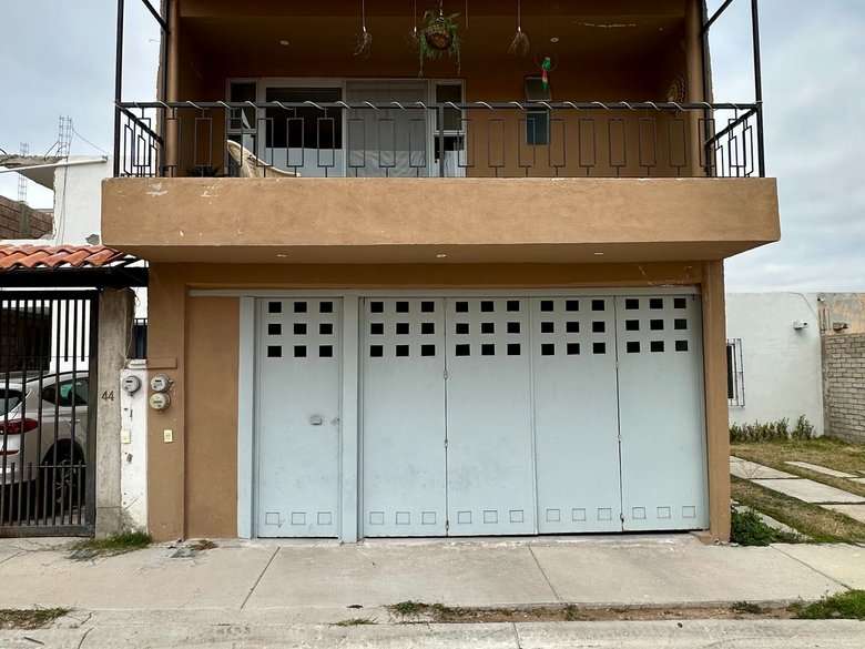 Casa Paulina en la Vista — 14 photos