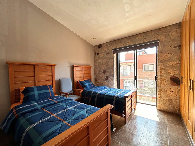 Town House en el Secreto — 6 photos