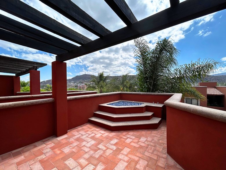 Town House en el Secreto — 1 photos
