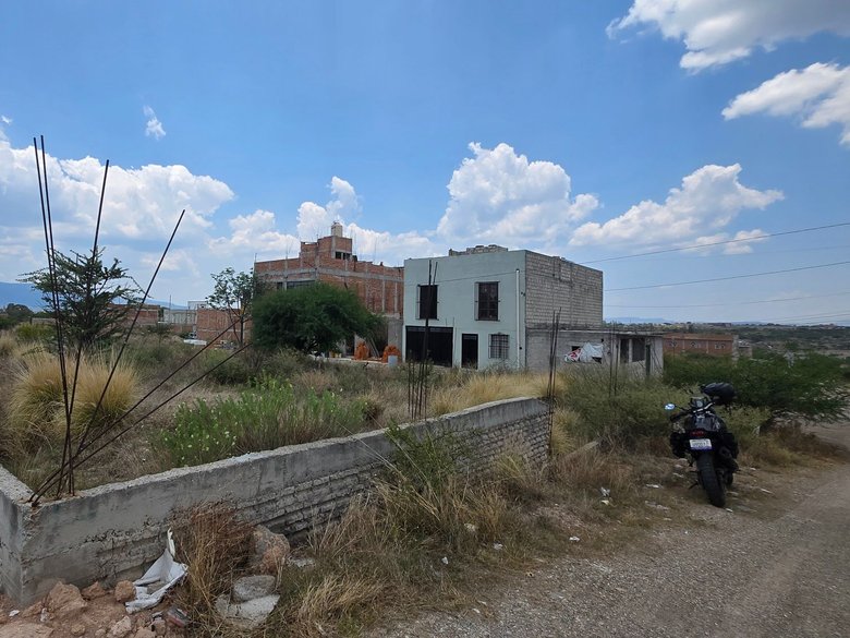 Carreratera a Dolores — 2 photos