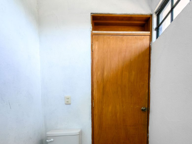 CASA VENERANDA — 5 photos