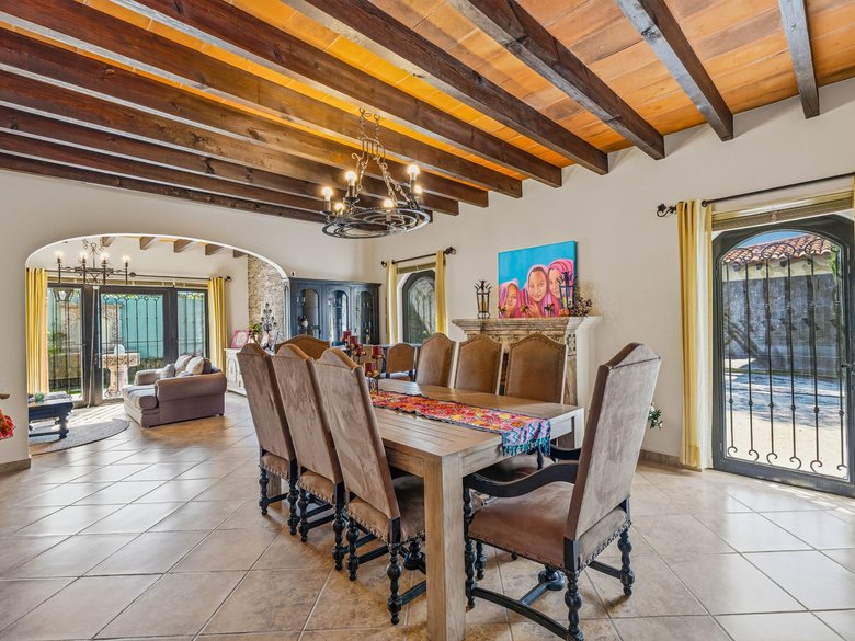 Casa Siqueiros Zirándaro — 1 photos