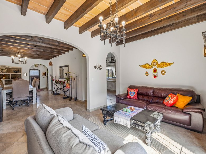 Casa Siqueiros Zirándaro — 3 photos