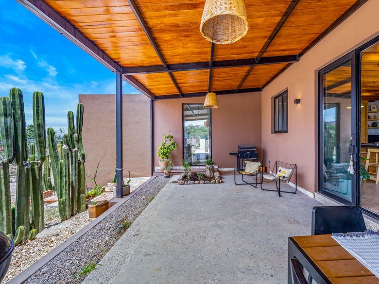Villa Jacaranda - Architectural Country Living Near San Miguel — 8 photos
