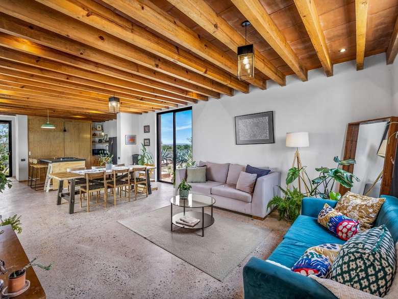 Villa Jacaranda - Architectural Country Living Near San Miguel — 4 photos