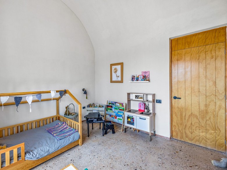 Villa Jacaranda - Architectural Country Living Near San Miguel — 17 photos