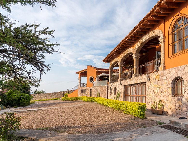 Casa Gallos — 20 photos