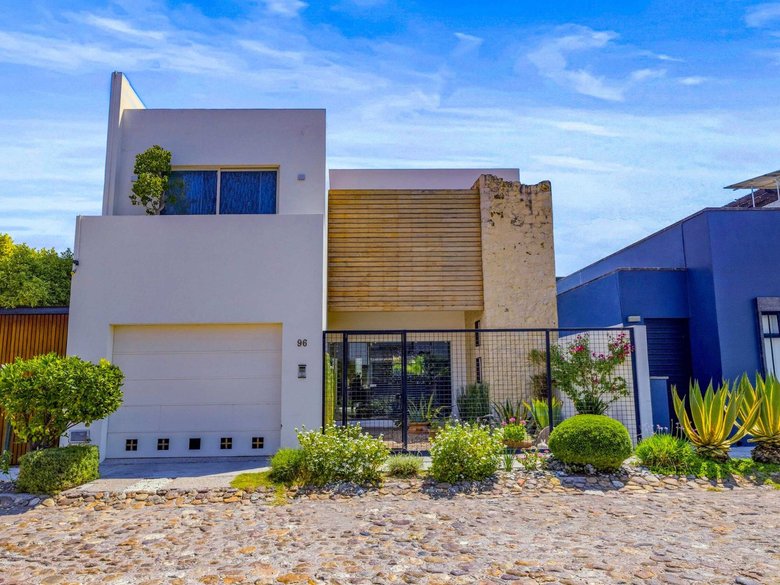 Casa Paraíso — 12 photos