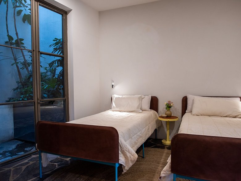 CASA CLARA — 3 photos