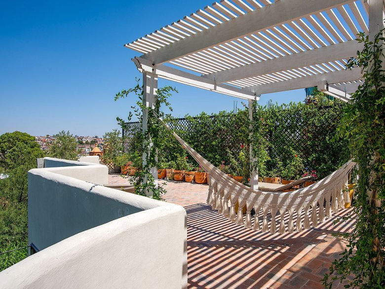 CASA CLARA — 5 photos