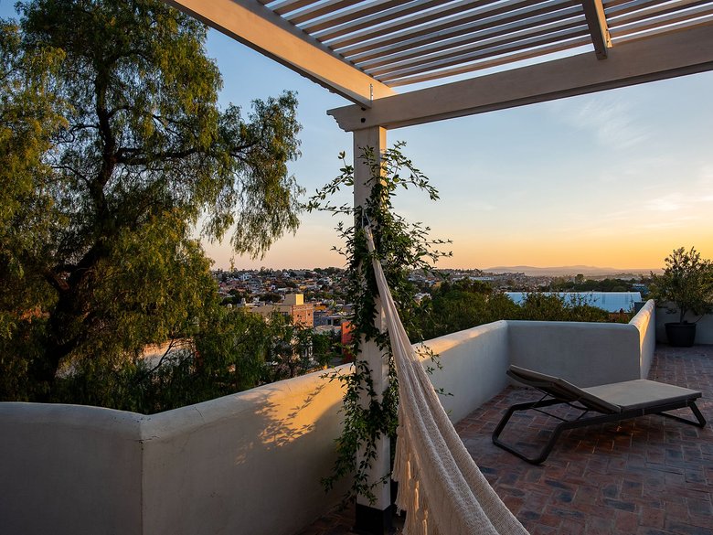 CASA CLARA — 12 photos