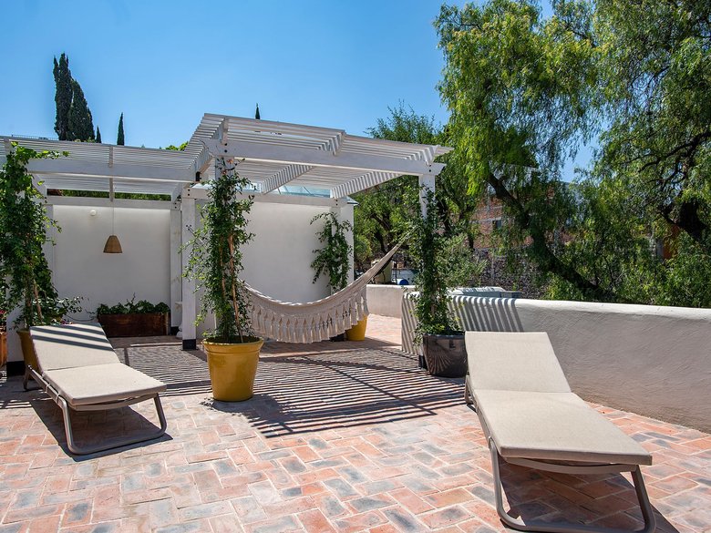 CASA CLARA — 6 photos