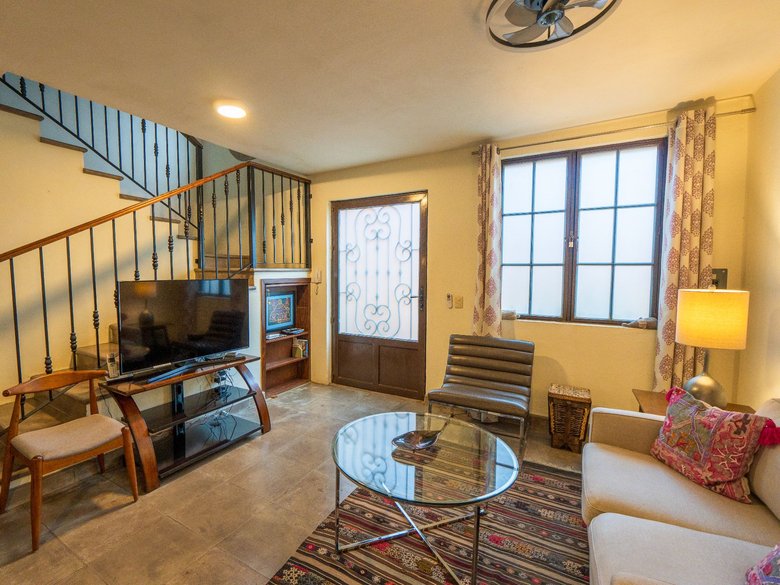 Casa Leslie — 5 photos