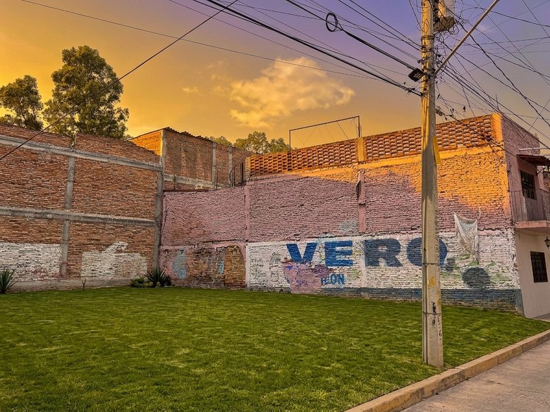 Terreno Insurgentes — 2 photos