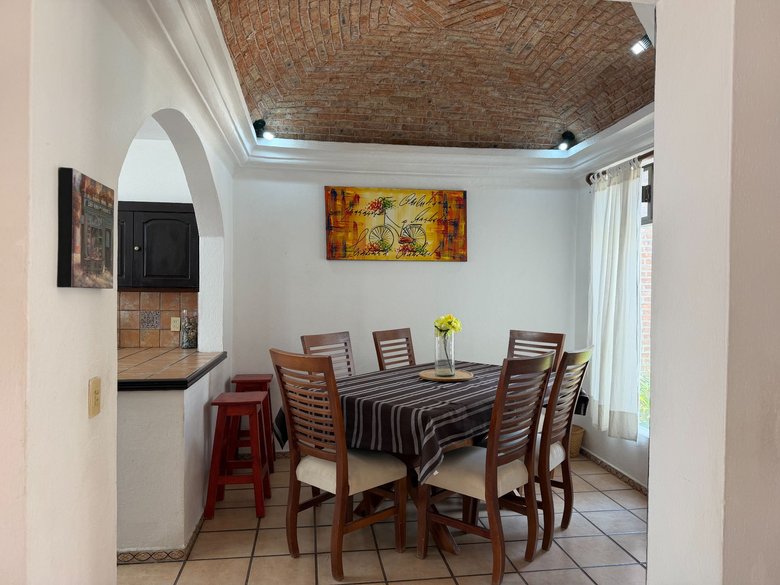 CASA ARBOLEDA — 28 photos