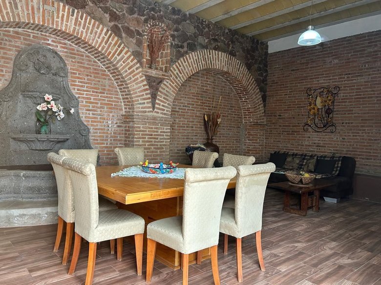 CASA ARBOLEDA — 16 photos
