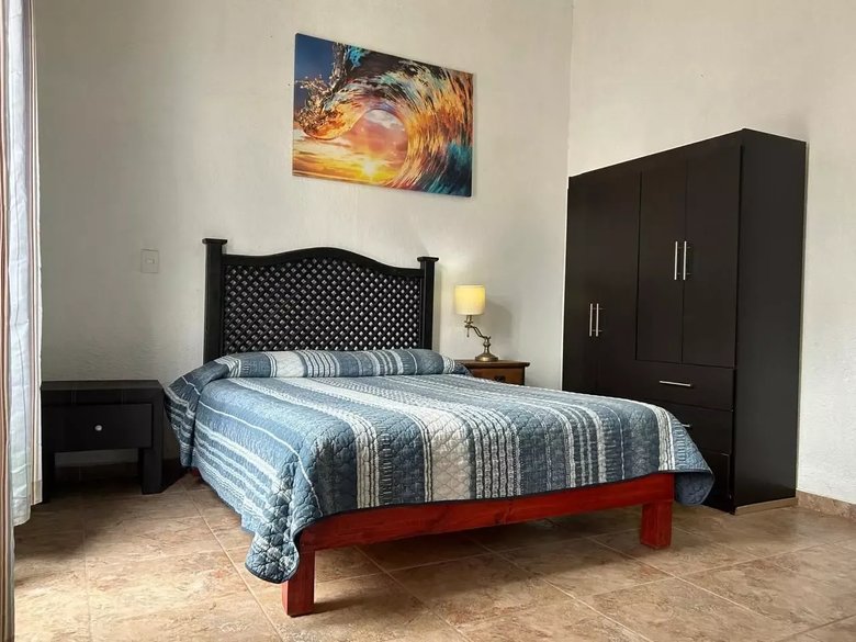 CASA ARBOLEDA — 2 photos