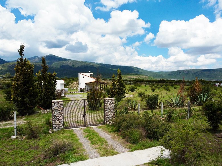 Finca Patanegra on Road to Jalpa — 6 photos
