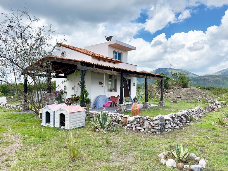 Finca Patanegra on Road to Jalpa — 12 photos