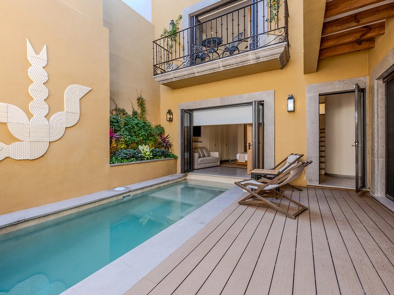 La Purísima | Exclusive Centro Living with Pool & Refined Design — 2 photos