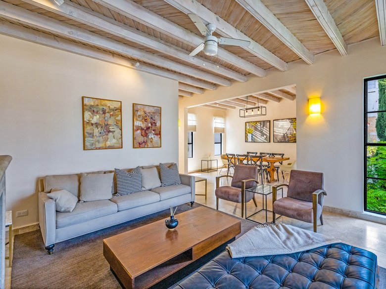 Casa Pino — 16 photos