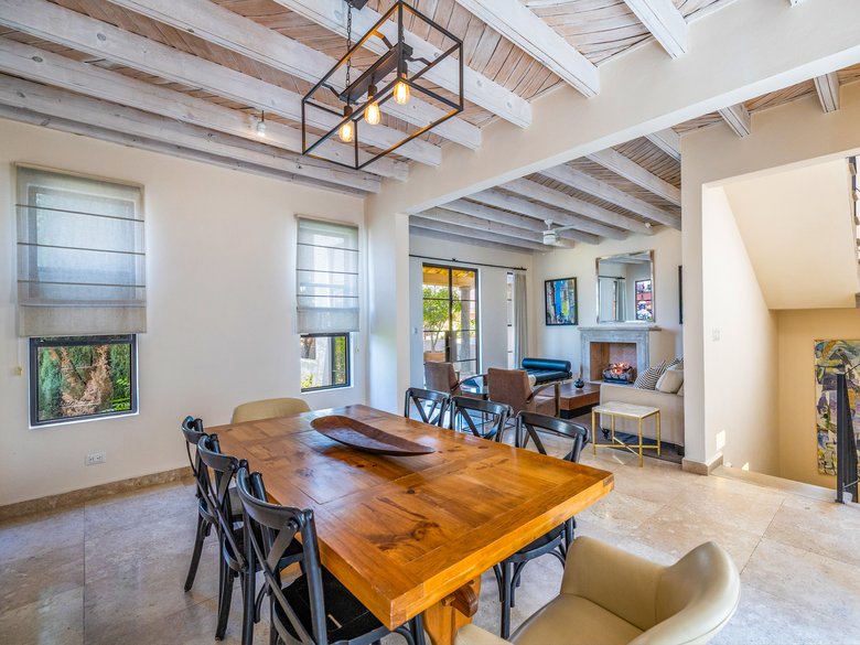 Casa Pino — 14 photos