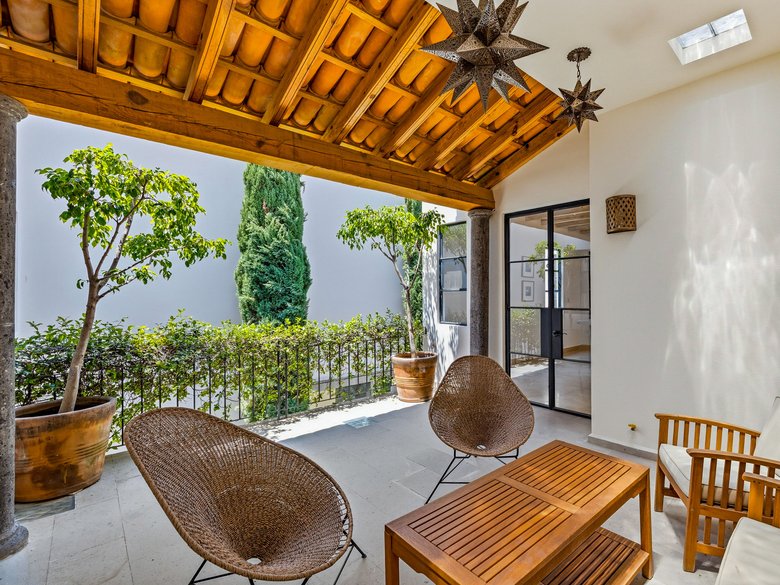 Casa Pino — 24 photos