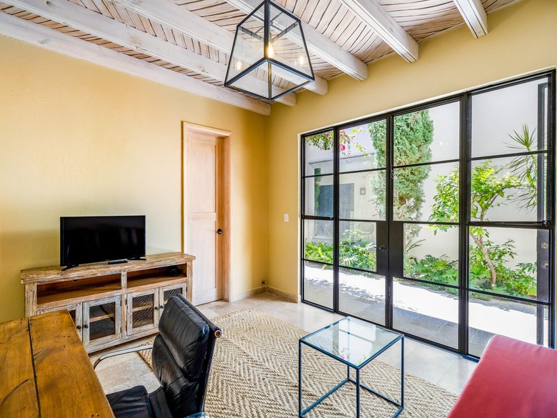 Casa Pino — 13 photos