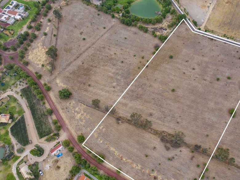 Las Fincas Lot 15 — 3 photos