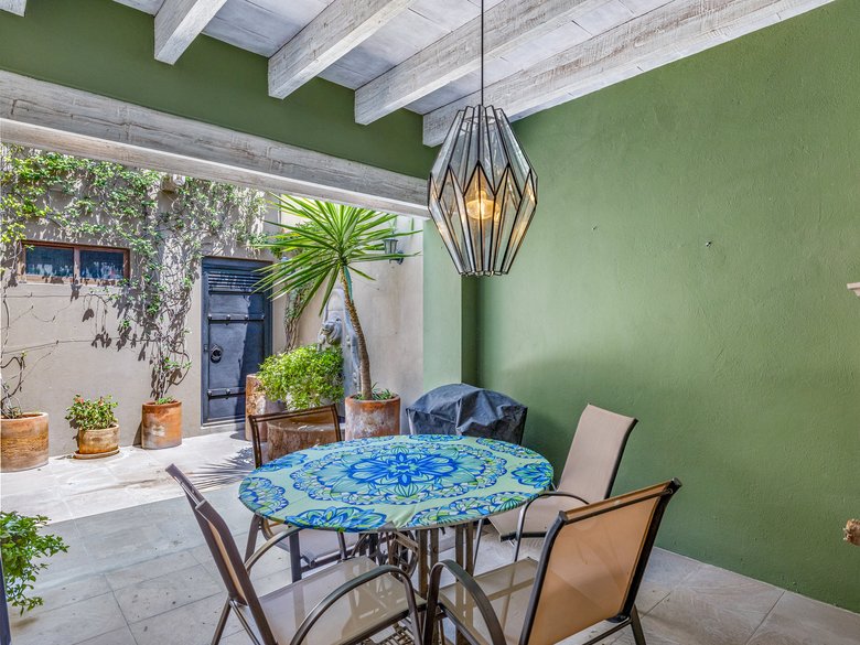 Casa Comfort - Luxury Home — 10 photos