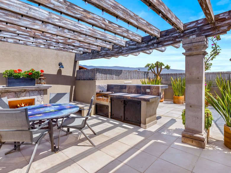 Casa Comfort - Luxury Home — 25 photos