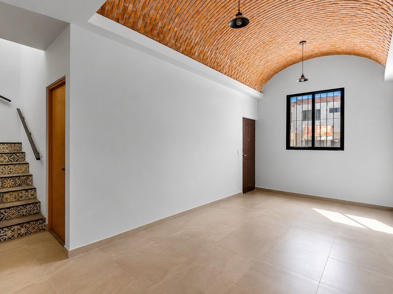 Casa Monjas — 4 photos