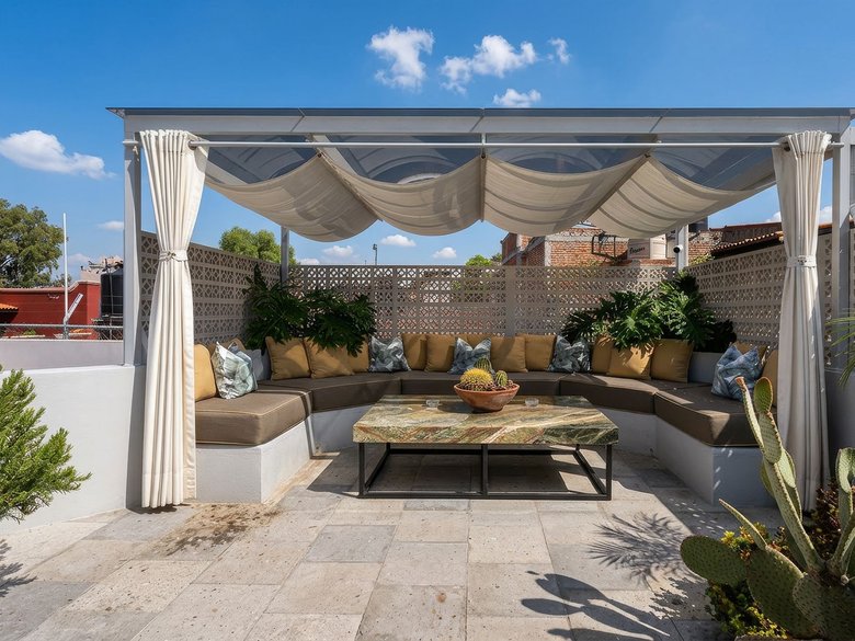 The Brooklane — 15 photos