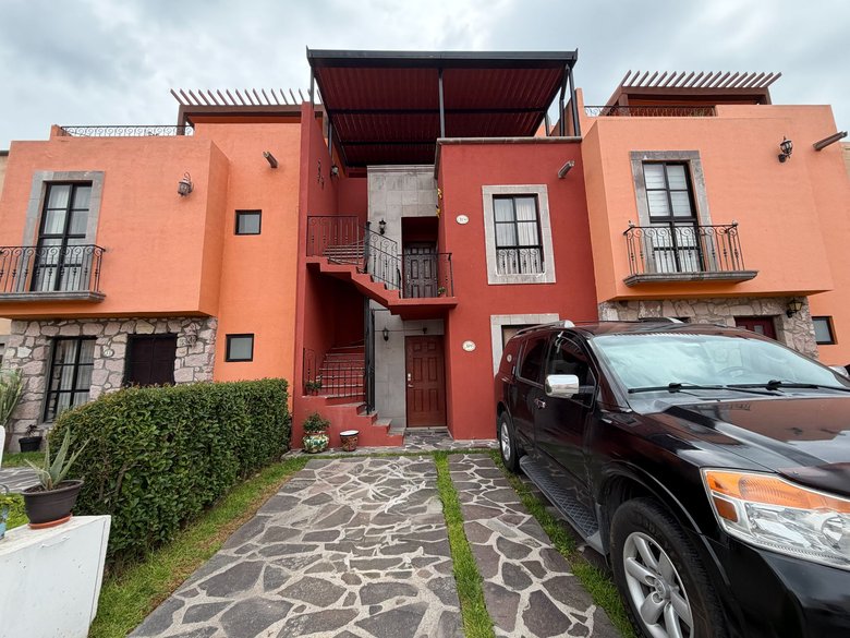 Condominio Florencia — 3 photos