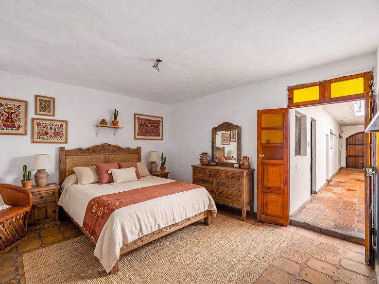 Casa Arias — 22 photos