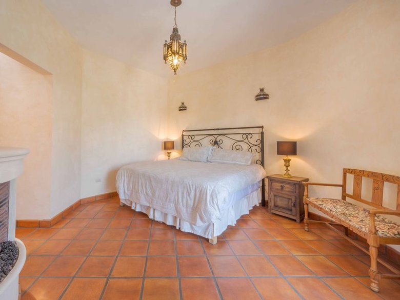 Casa Tranquila — 16 photos