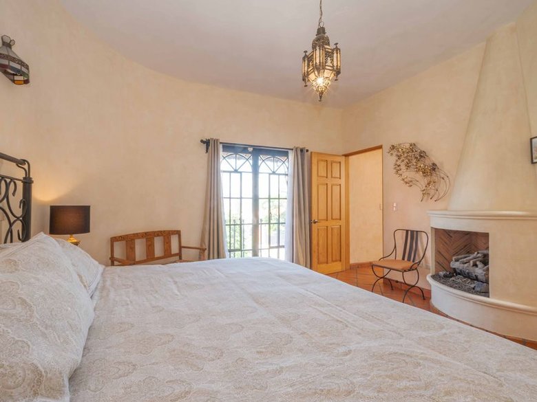 Casa Tranquila — 17 photos